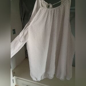 Cold shoulder polka dot top